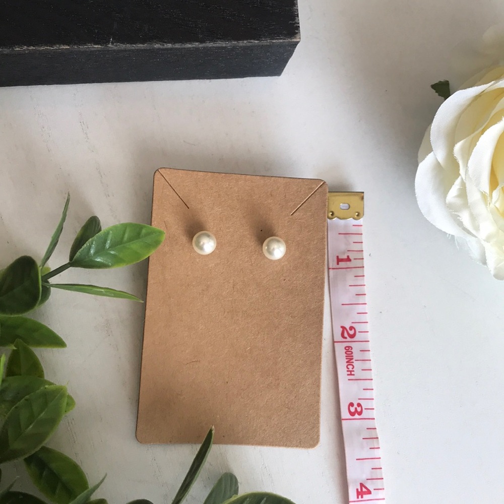 ✨Imitation Pearl (10mm) Stud Earrings - Picture 4 of 6